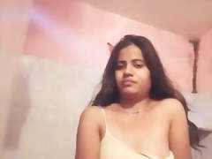 Desi gf show nude